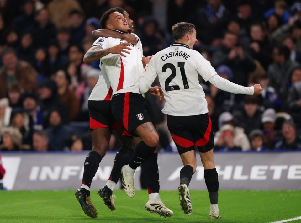 足协评议：参考国际足联意见 马纳法不是手球犯规