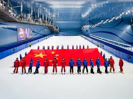 只要你主动我们就有故事